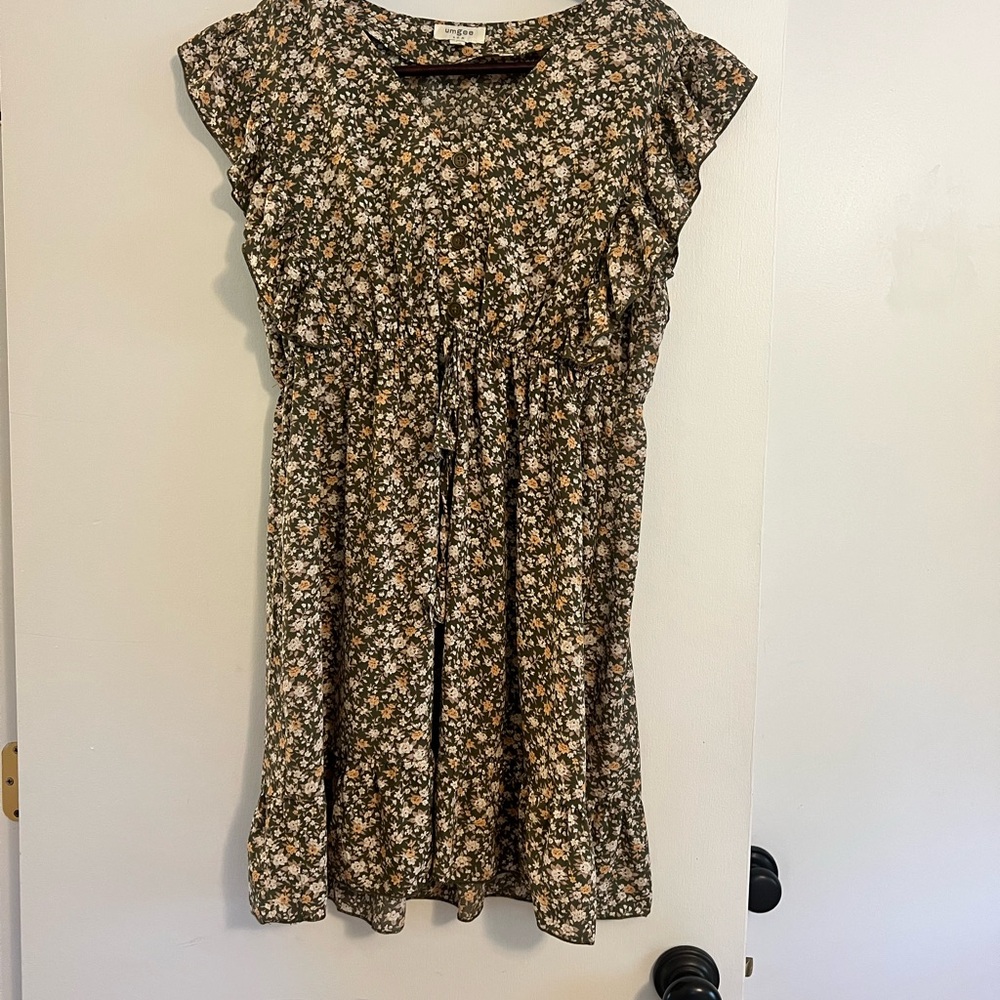 Umgee Tan and Green Flutter Sleeve Sundress